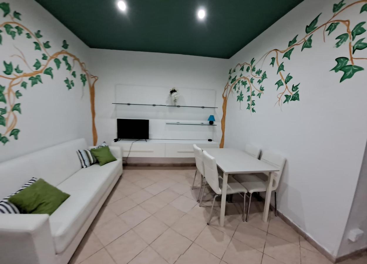 Casa Vacanze Anticaglie Пунта-Секка Екстер'єр фото